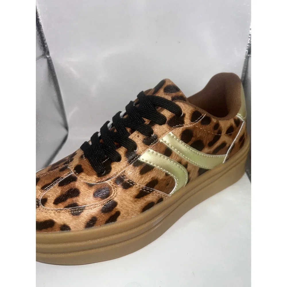 Le Sheelah TOPPING-18 Leopard Print Platform Sneakers Womens Size 6 Gold Stripe